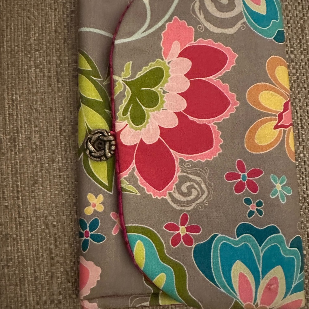 Floral Makeup Bag, Makeup, Benefit Mascara, Facial Masks Home‎ Spa Experience - Picture 3 of 11